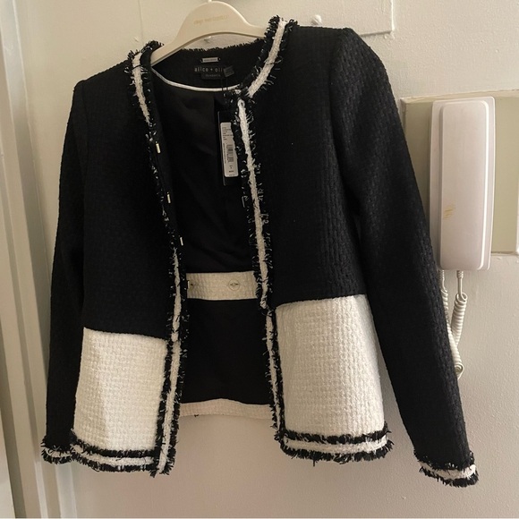 NWT Alice + Olivia Kidman Two-Fer Boxy Raw Edge Jacket Size Small $595 - Picture 16 of 16